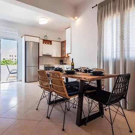 Milos Del Sol Апартаменты Адамас